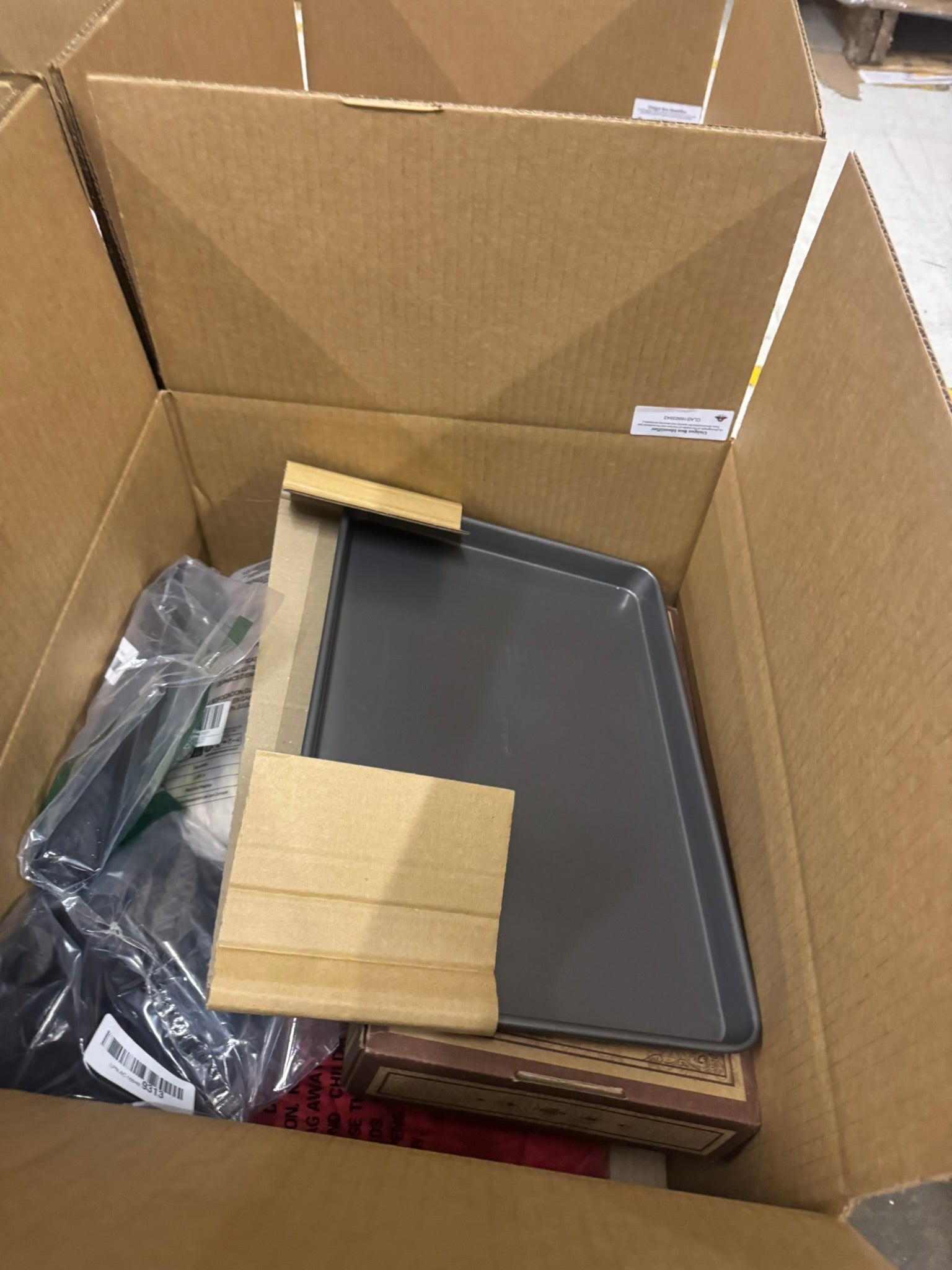 The Classic Liquidation Mystery Box - Green Tape Xbox Series X Chance Box