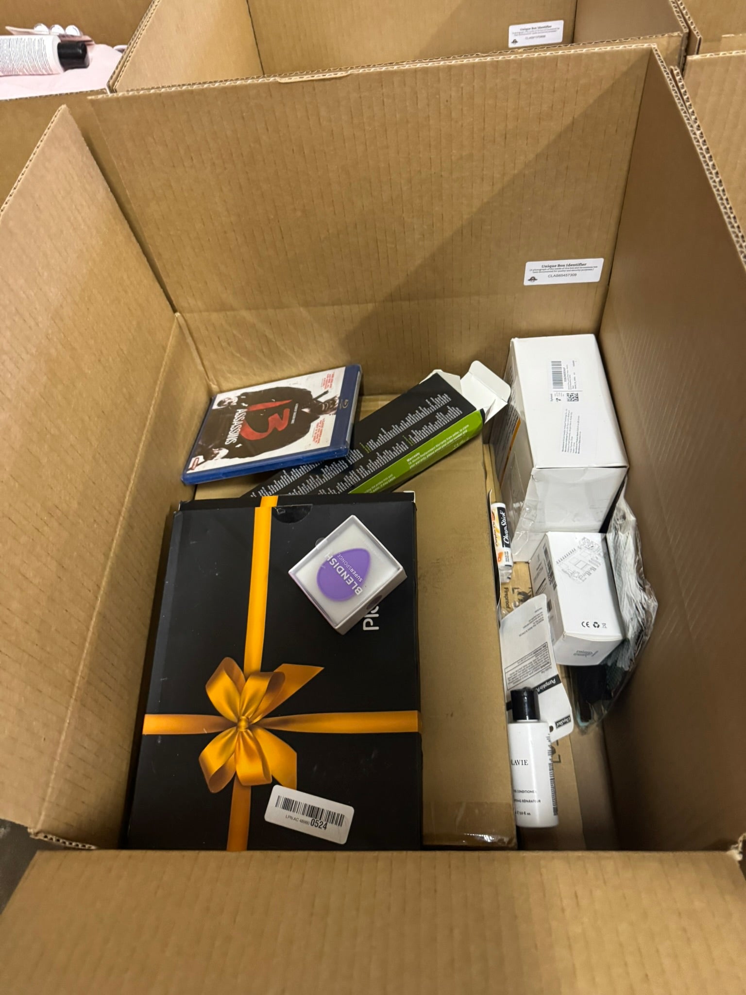 The Classic Liquidation Mystery Box - Green Tape Xbox Series X Chance Box
