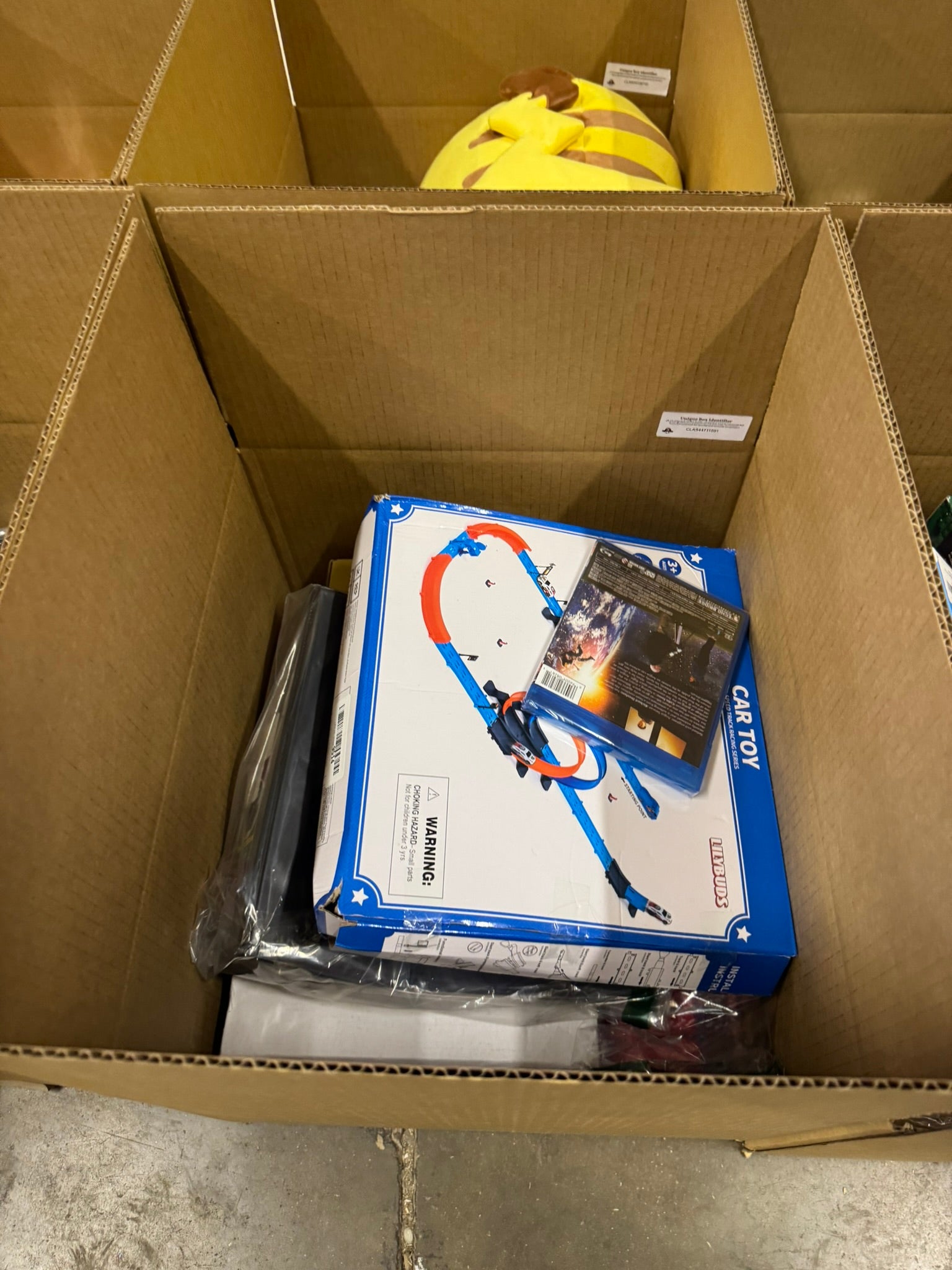 The Classic Liquidation Mystery Box - Green Tape Xbox Series X Chance Box